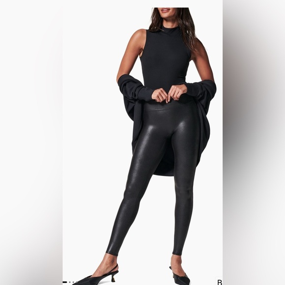 SPANX Black Women's Leggings - Picture 4 of 5